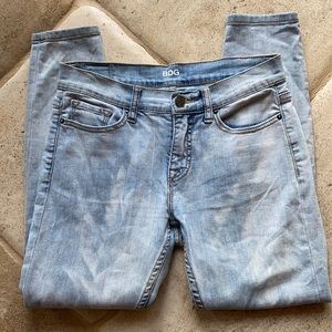 BDG 🔥 Mid Rise Twig Grazer Jeans Sz 28